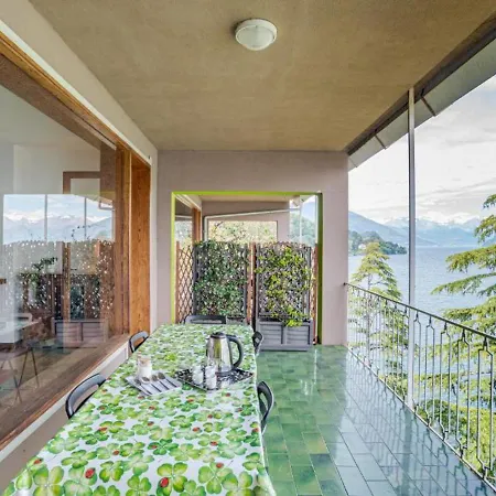 La Terrazza Sul Nyaraló *